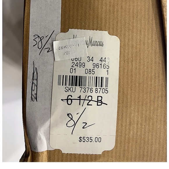 Christian Louboutin Red Bottom Pumps 38.5 - Picture 9 of 13